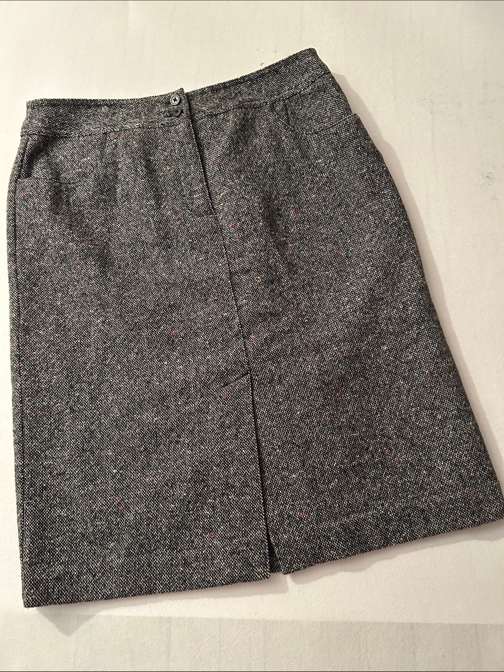 Talbots Gray Tweed Pencil Skirt with Subtle Flecks